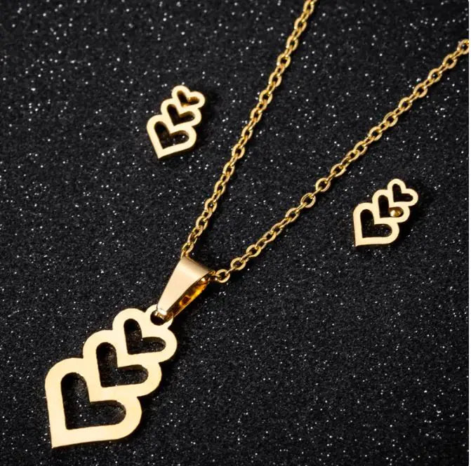 Elegant Heart Pendant Necklace - Stainless Steel Love Jewelry