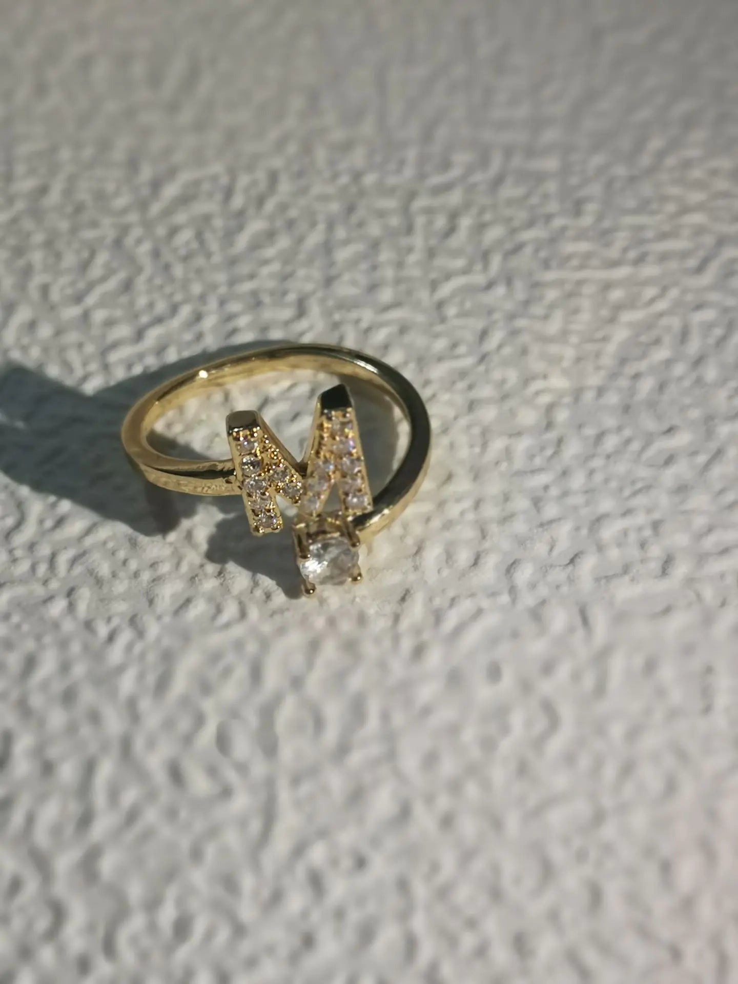 Zircon Letter Ring - Personalized Micro-Inlaid Jewelry