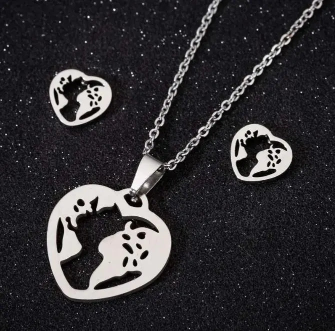 Elegant Heart Pendant Necklace - Stainless Steel Love Jewelry