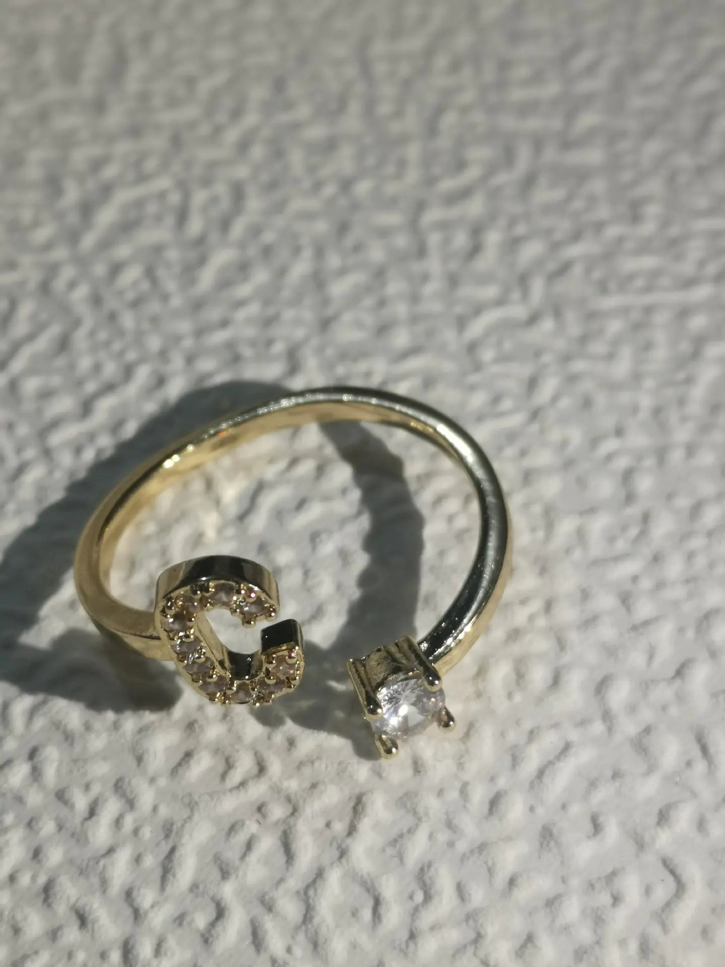 Zircon Letter Ring - Personalized Micro-Inlaid Jewelry