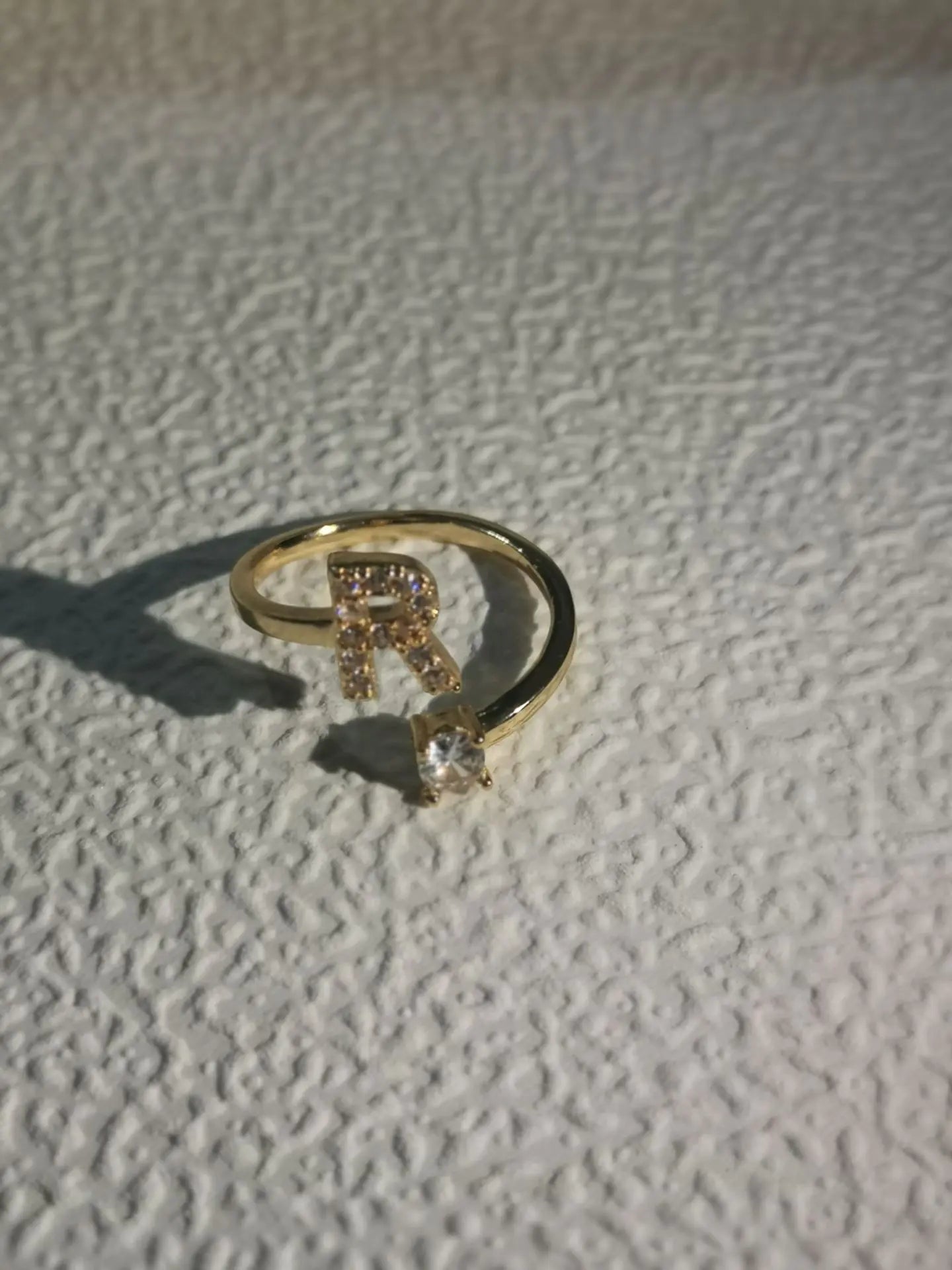 Zircon Letter Ring - Personalized Micro-Inlaid Jewelry