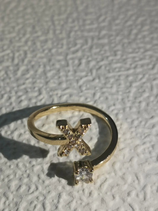 Zircon Letter Ring - Personalized Micro-Inlaid Jewelry